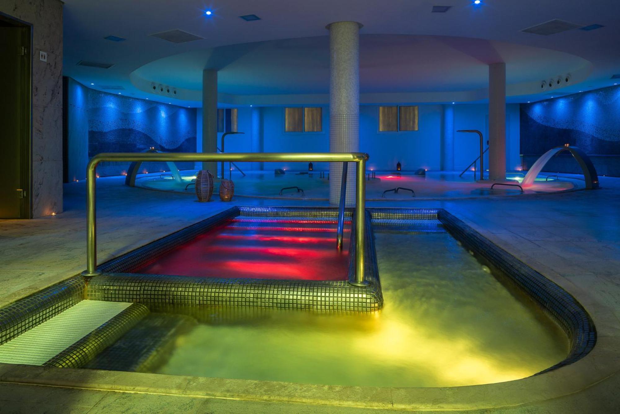 Exe Estepona Thalasso & Spa- Adults Only Экстерьер фото